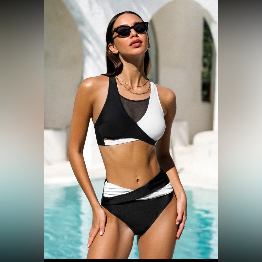 Bikini set color block with mesh black & white